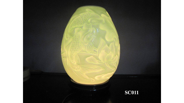 Đèn xông tinh dầu khắc ám họa 3D sen cá